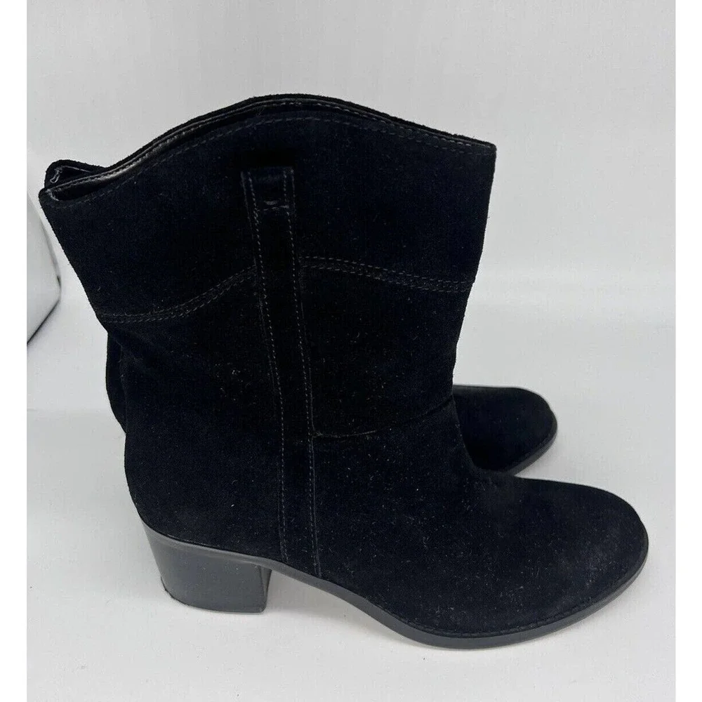 ADRIENNE VITTADINI Women’s Size 8.5 Fonzie Black Suede Ankle Boots Booties